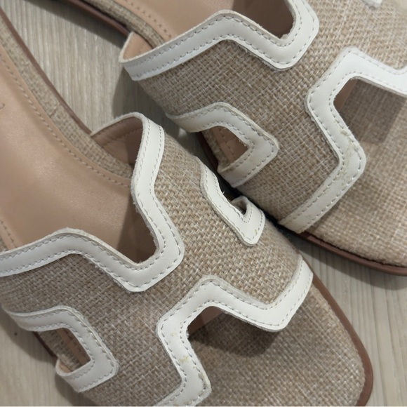 Steven by Steve Madden Beige and White Slide Sandals - Picture 1 of 2